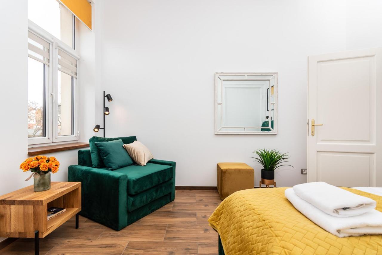 Premium Splendid Old Town Suites - By Upstairs كراكوفيا المظهر الخارجي الصورة