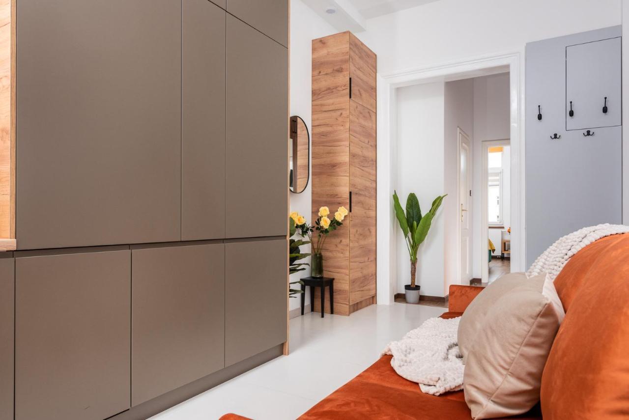 Premium Splendid Old Town Suites - By Upstairs كراكوفيا المظهر الخارجي الصورة